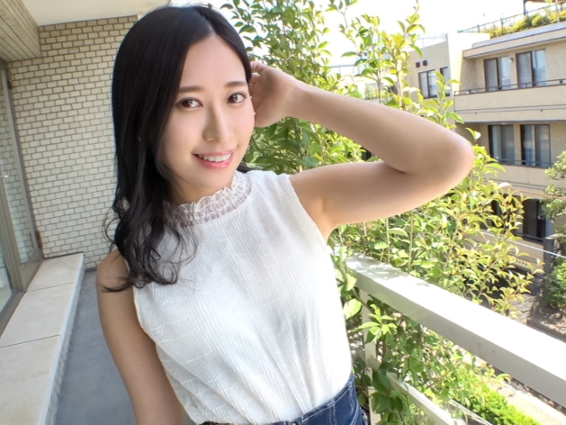 【美乳お姉さんの誘惑】『私で興奮してる？』スレンダー美ボディのお姉さんが、肉棒を咥え込み感じまくる！美しいカラダをくねらせ、淫らに乱れる姿に大興奮！男を骨抜きにするエロさ全開のセックス！♡