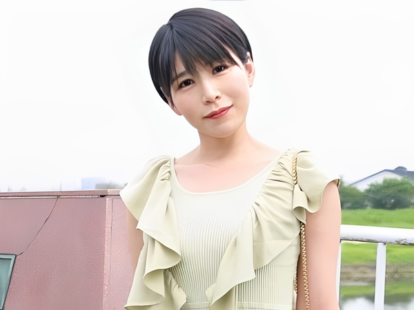 【人妻の禁断プレイ】『声が出ちゃう…』旦那には見せられない淫乱妻!デカチンに喘ぎまくり、エロい息遣いで感じまくる!年間ベスト受賞の超エロ人妻が旦那に内緒で乱れまくる♡