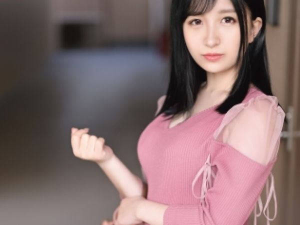 【ミニマム美少女の初体験】『ドキドキが止まらない…』140cmのウブな素人娘が、初めての男の家で大胆に! 身長差カップルの濃厚デリバリーSEX! 小柄なカラダを余すことなく味わい尽くす、甘くてエッチなひととき♡ 素人男性もメロメロのミニマム美少女の魅力爆発!