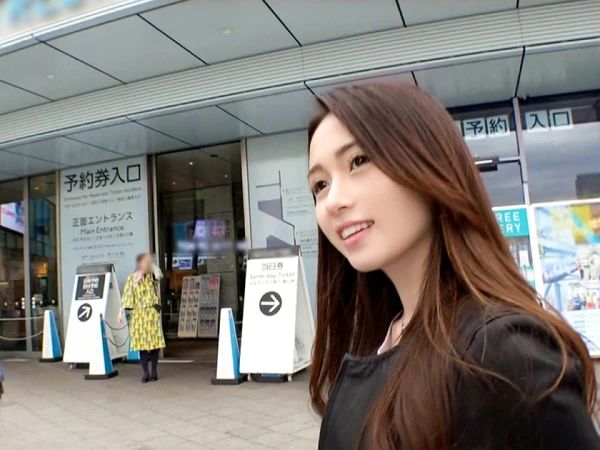 【禁断のオフィスラブ】『バレたら終わり…』ハーフ美女の秘書と社内で秘密の生ハメ不倫！愛人関係を忘れて、濃厚なキスと激ピストンで互いの体を求め合う！♡