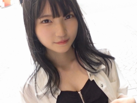 【透明感抜群の色白スレンダー娘】『ダメ…感じちゃう…』ナンパした細身美女が敏感ボディで肉棒を咥え込み、感じまくる！色白美肌がエロさ倍増♡